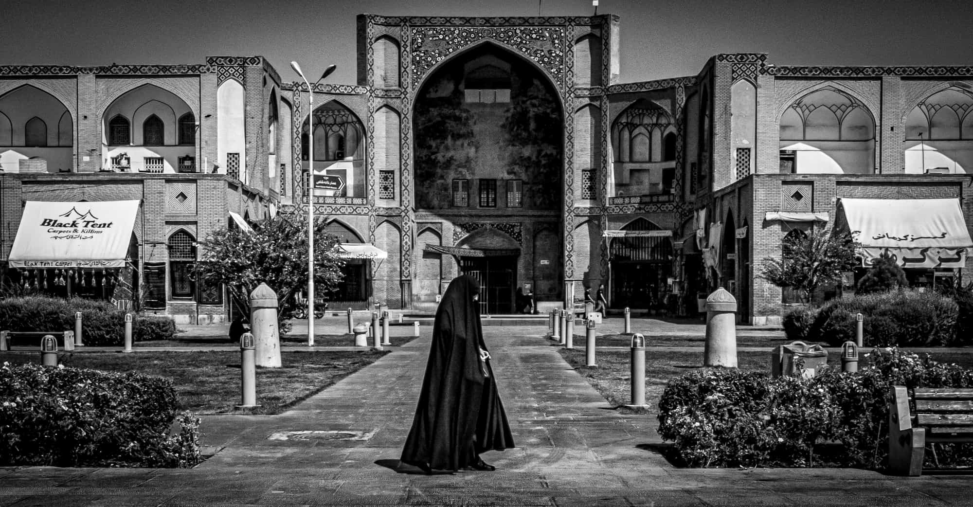 Naqsh-e Jahan Square, Esfahan